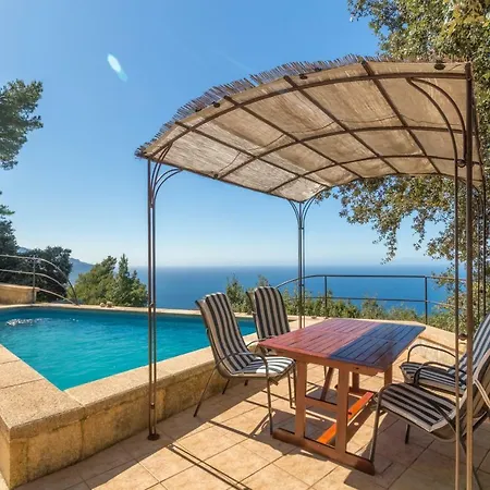Holiday home - 281388 *